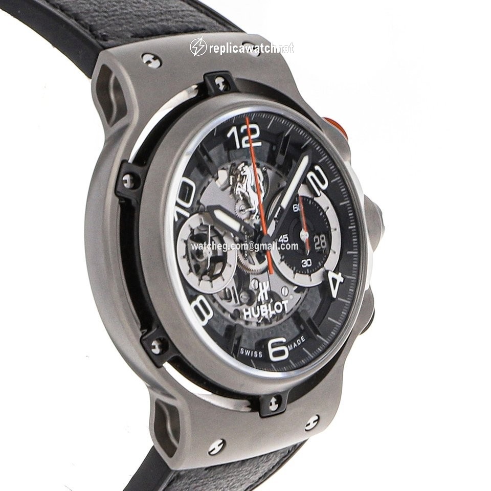 Hublot Classic Fusion 45, 42, 38, 33 mm Mens watch Unisex Automatic Titanium 526.NX.0124.VR 3