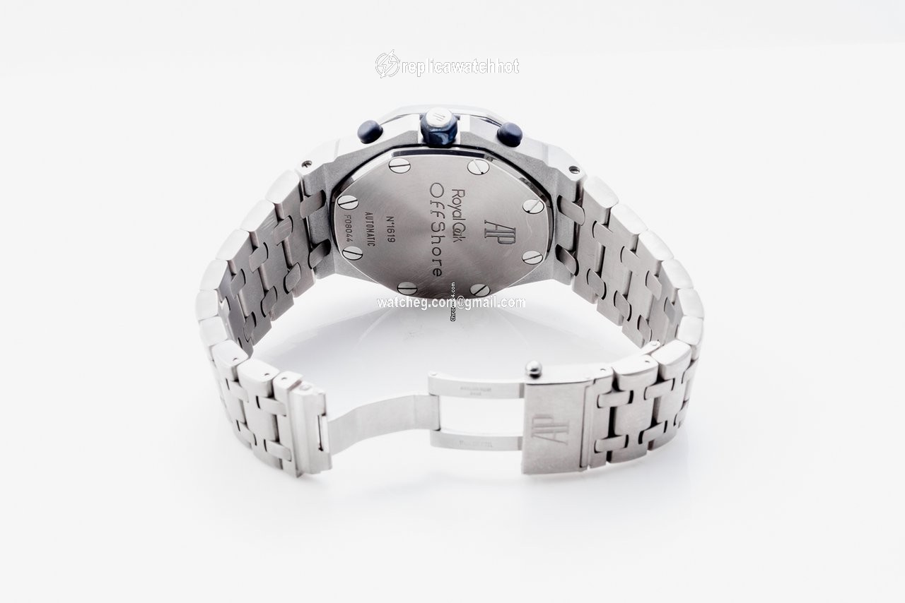 Audemars Piguet Royal Oak Offshore Chronograph Mens watch Unisex Titanium 25721TI.OO.1000TI.06.A 3
