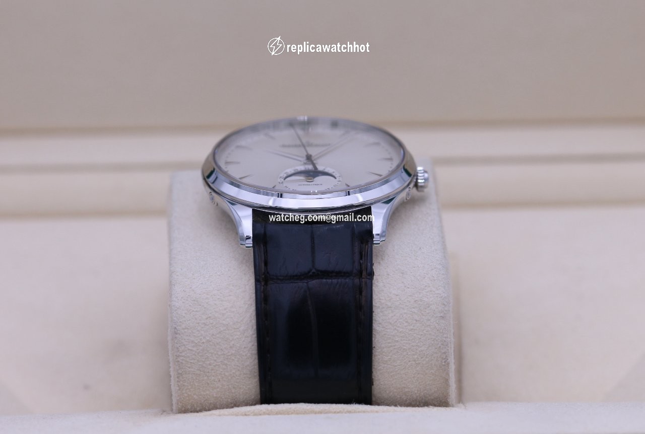 Jaeger-LeCoultre Master Ultra Thin Moon Mens watch Unisex Automatic Steel Q1368420 3