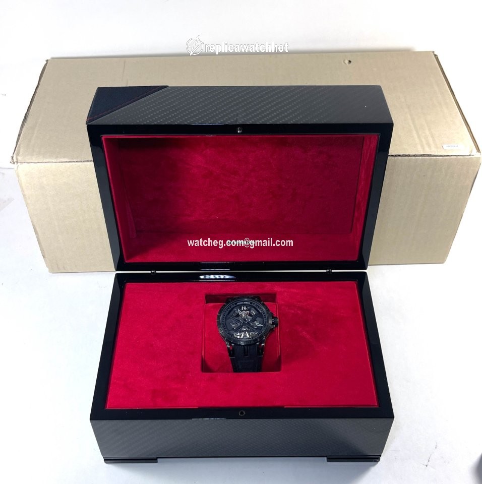 Roger Dubuis Excalibur RDDBEX0829 3