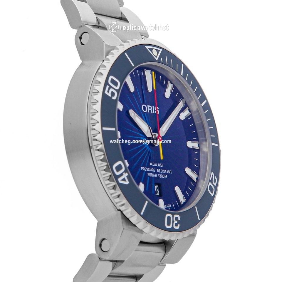 Oris Aquis Mens watch Unisex Automatic Steel 01 733 7766 4185-SET 3