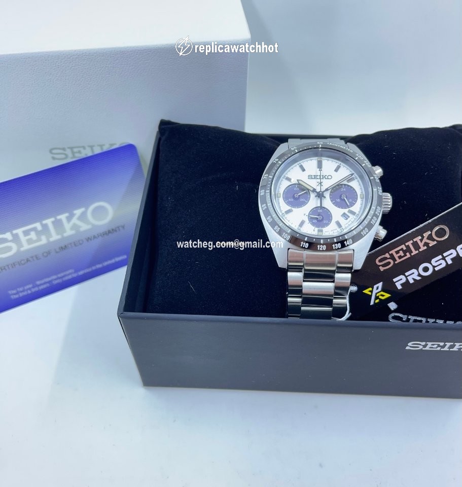 Seiko Prospex Mens watch Unisex Quartz Steel SSC813P1 3