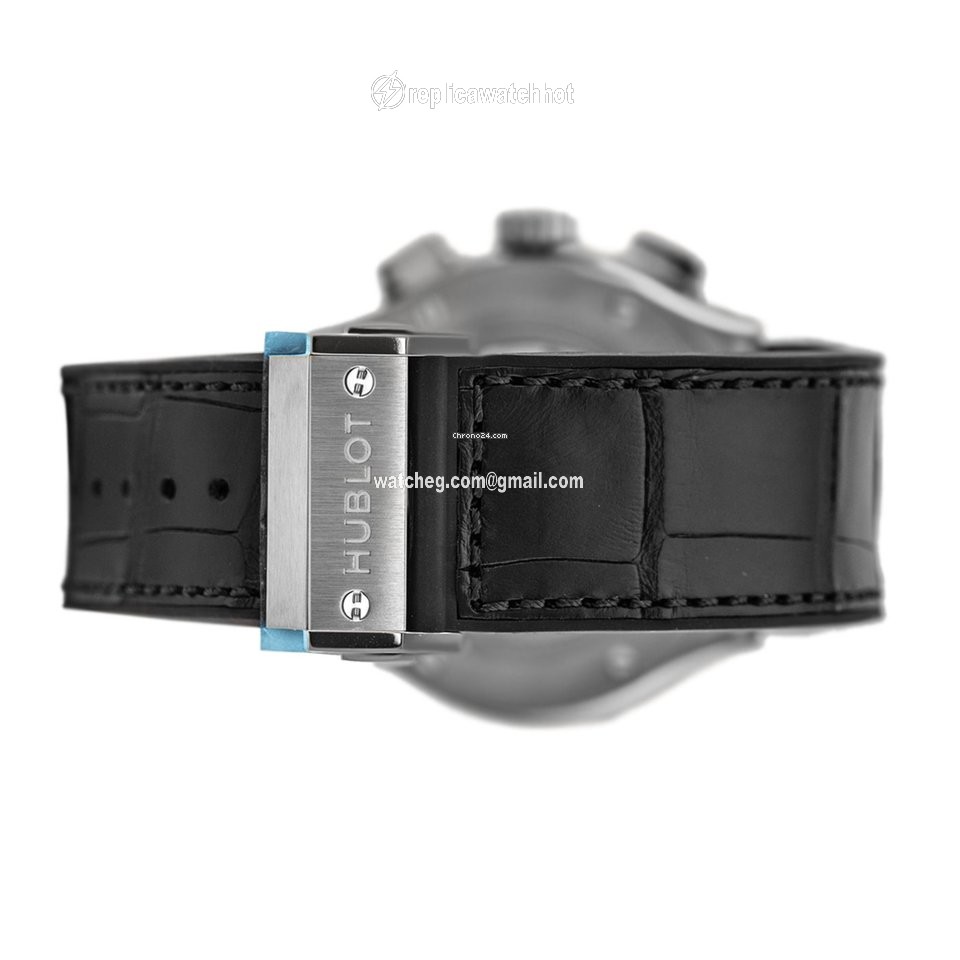 Hublot Classic Fusion Aerofusion Mens watch Unisex Automatic Titanium 525.NX.0170.LR.1704 3