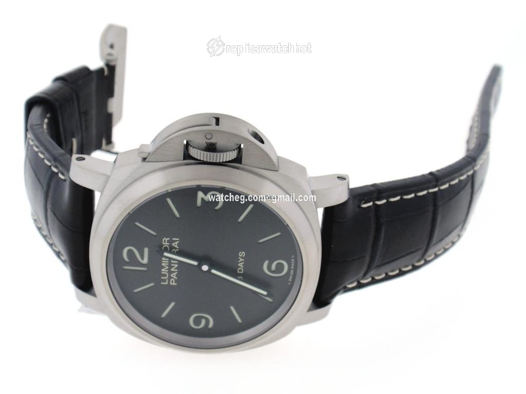 Panerai Luminor Base 8 Days Mens watch Unisex Manual winding Titanium PAM0562 3