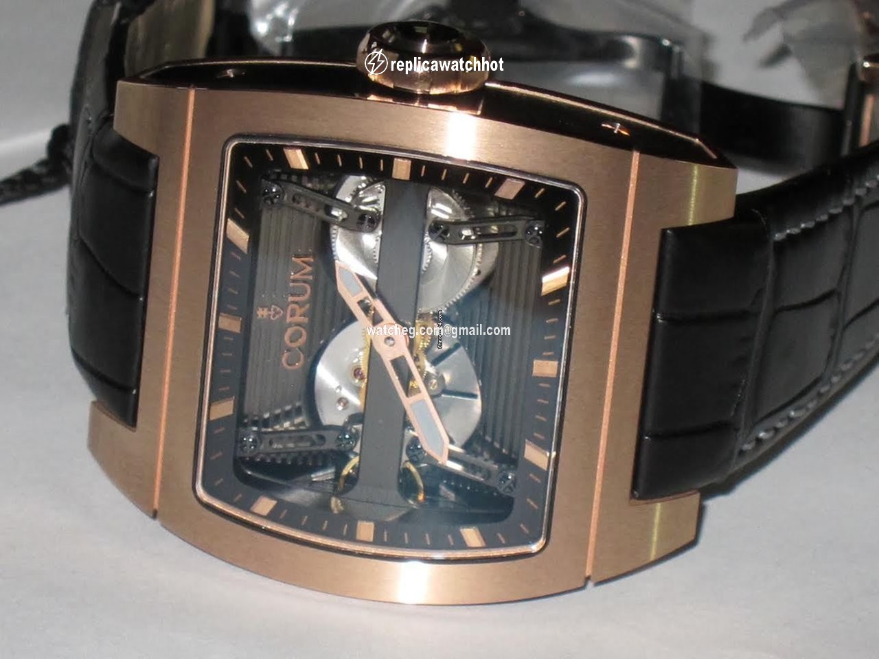 Corum Ti-Bridge Mens watch Unisex Automatic Rose gold 207.201.05 0F01 0000 3