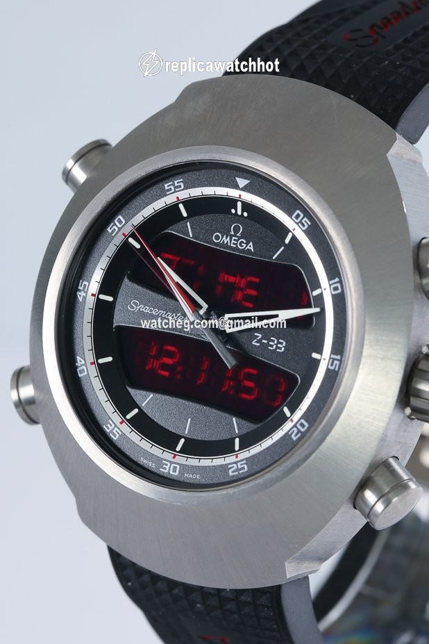 Omega Speedmaster Spacemaster Z-33 Mens watch Unisex Quartz Titanium 325.92.43.79.01.001. 3