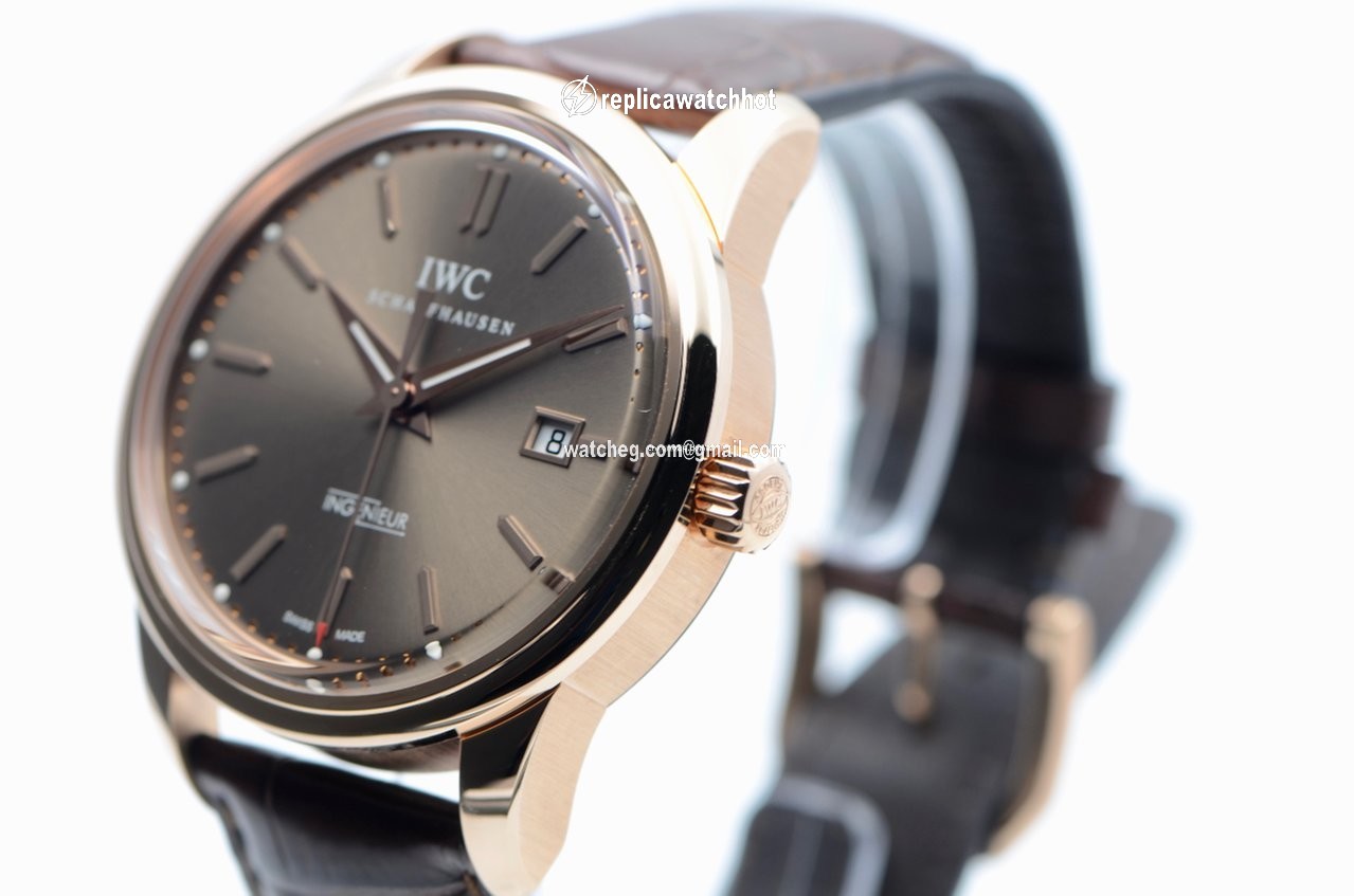 IWC Ingenieur Automatic Mens watch Unisex Automatic Rose gold IW323312 3