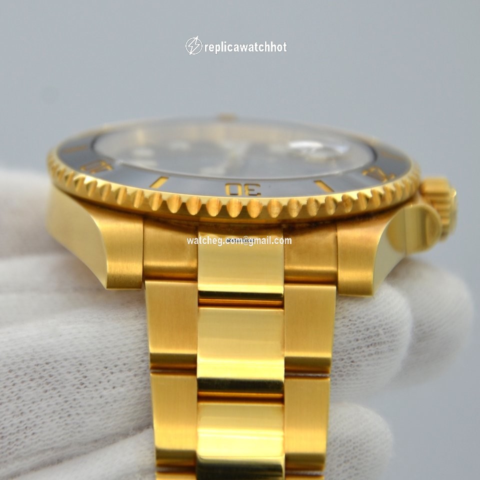 Rolex Submariner Date Mens watch Unisex Yellow gold Automatic 116618 3