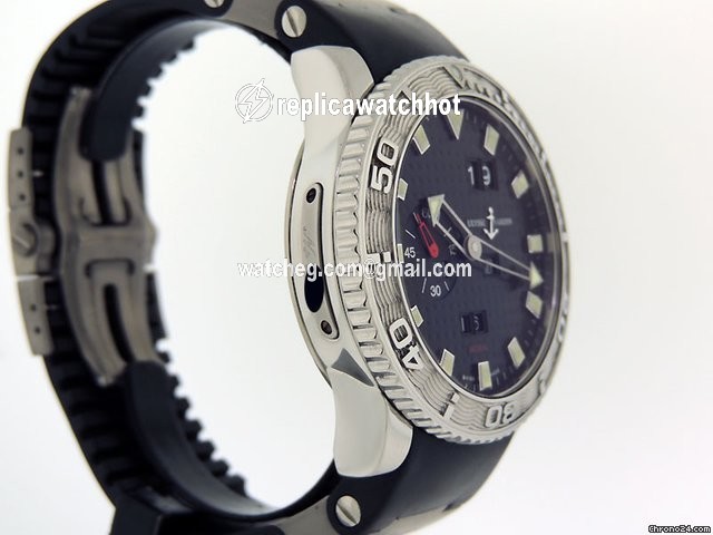 Ulysse Nardin Mens watch Unisex Automatic Steel 333-55 92 3