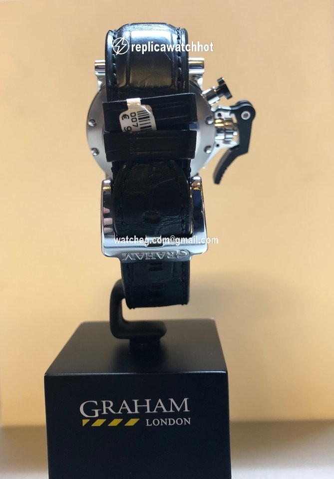 Graham Chronofighter Oversize Mens watch Unisex Automatic Steel 2OVGS.B39A.C118S 3