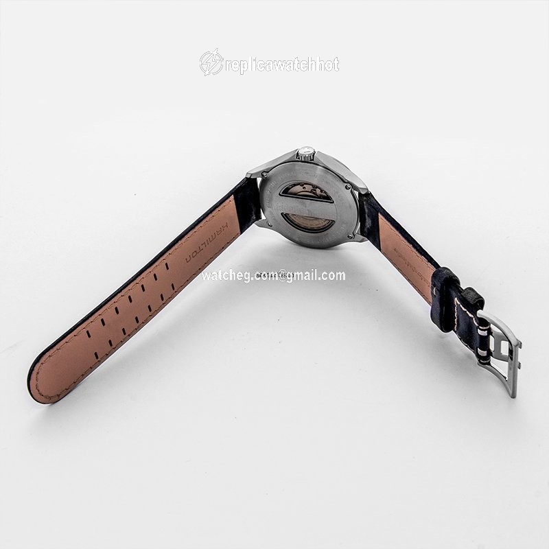 Hamilton Khaki Aviation Mens watch Unisex Automatic Steel H76655733 3