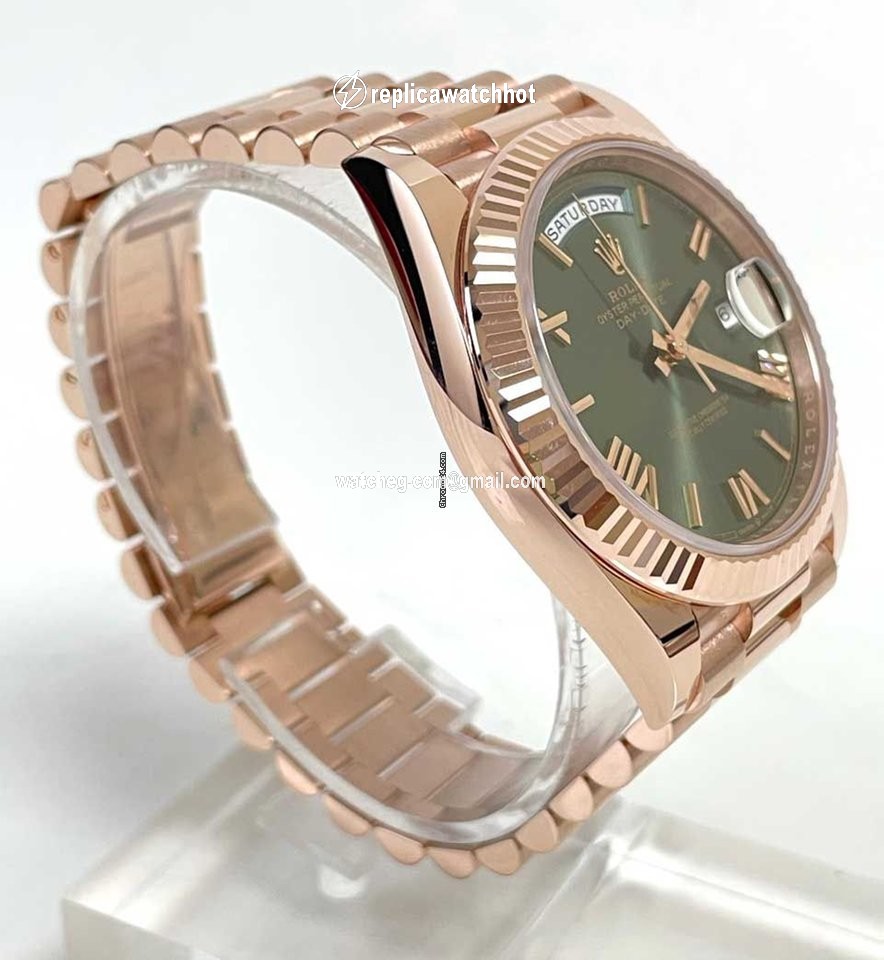 Rolex Day-Date 40 Mens watch Unisex Rose gold Automatic 228235 OGRP 3