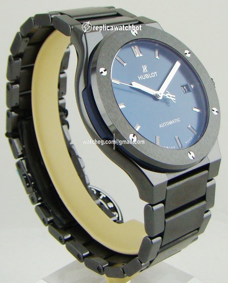 Hublot Classic Fusion Mens watch Unisex Automatic Ceramic 510.CM.7170.CM 3