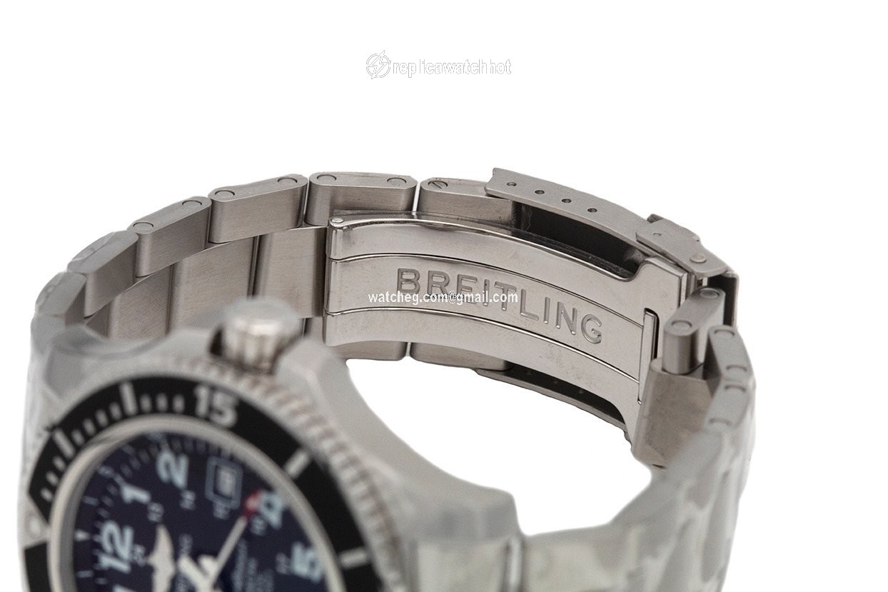 Breitling Superocean II 44 Mens watch Unisex Automatic Steel A17392D7 BD68 3