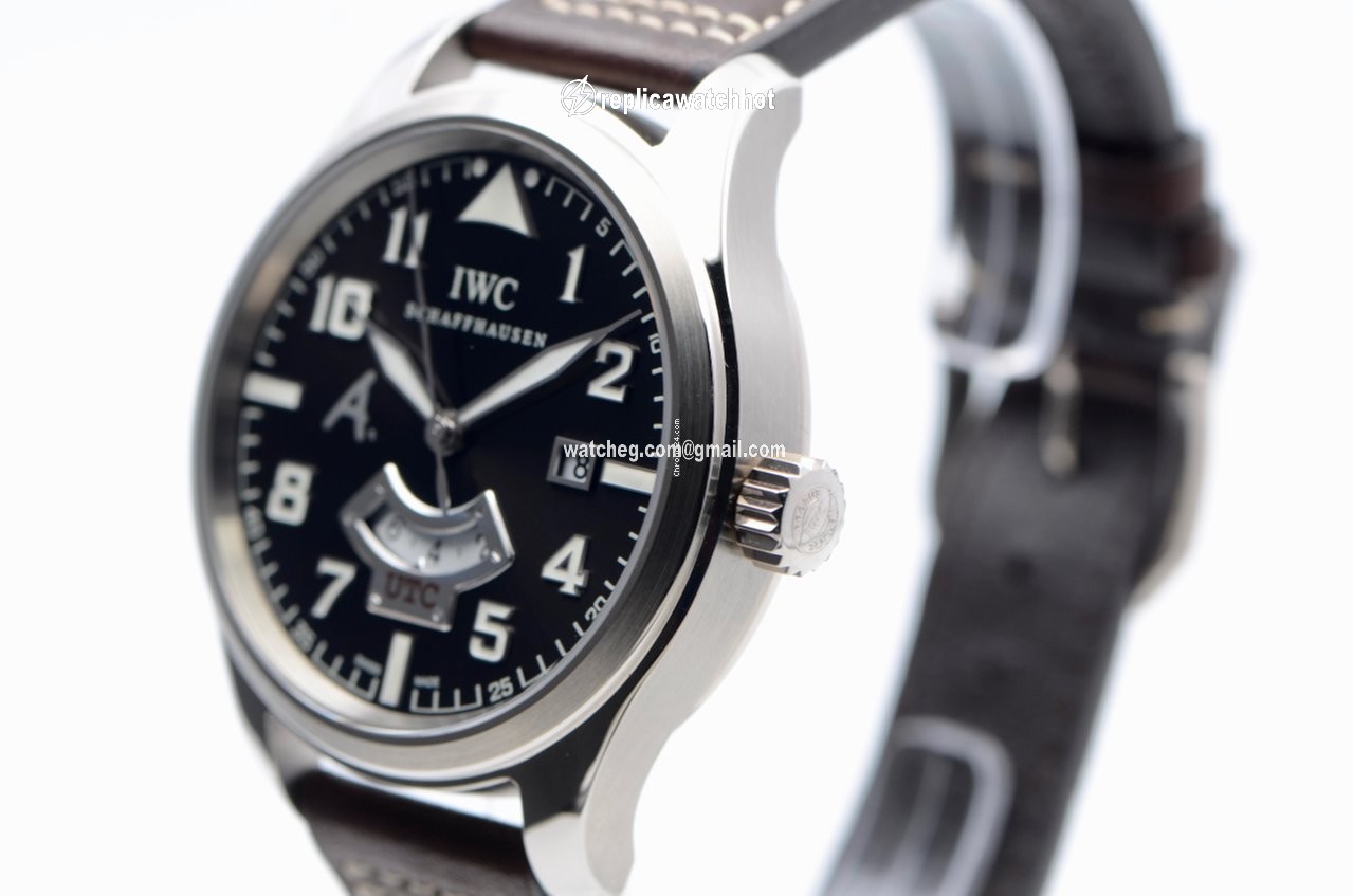 IWC Pilot Mens watch Unisex Automatic White gold IW326102 3