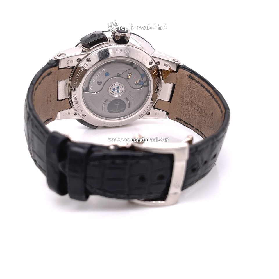 Ulysse Nardin El Toro  Black Toro Mens watch Unisex Automatic Platinum 329-00 4