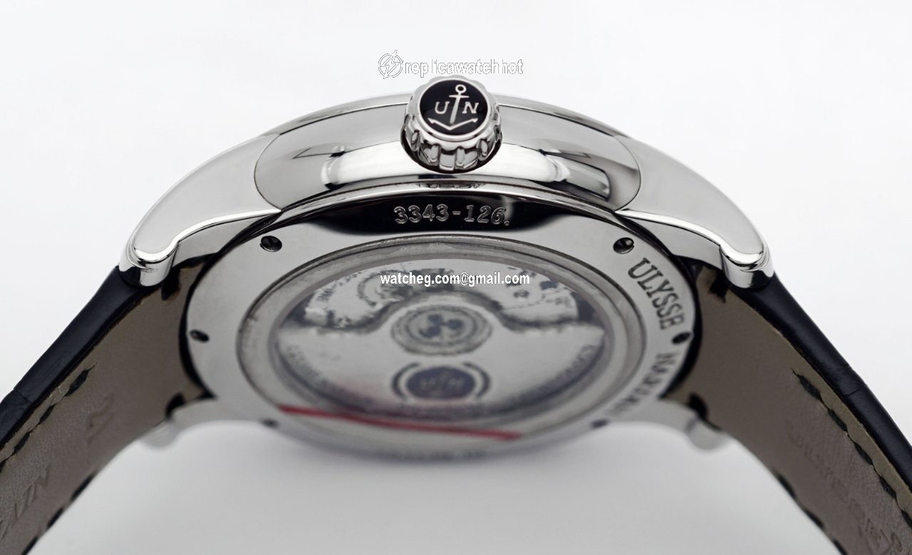 Ulysse Nardin Dual Time Mens watch Unisex Automatic Steel U3343-126 912 4