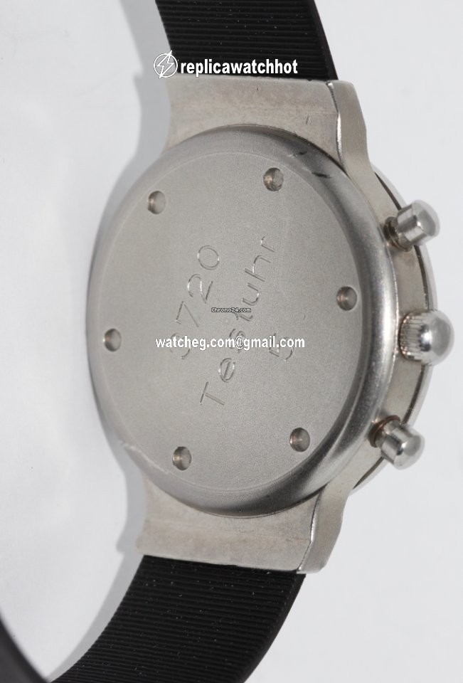 IWC Porsche Design Mens watch Unisex Quartz Titanium IW3720 4
