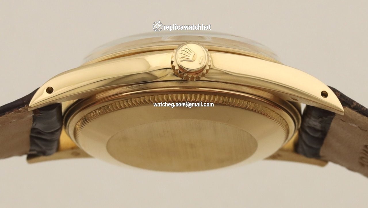 Rolex Oyster Perpetual Date Mens watch Unisex Yellow gold Automatic 15008 4