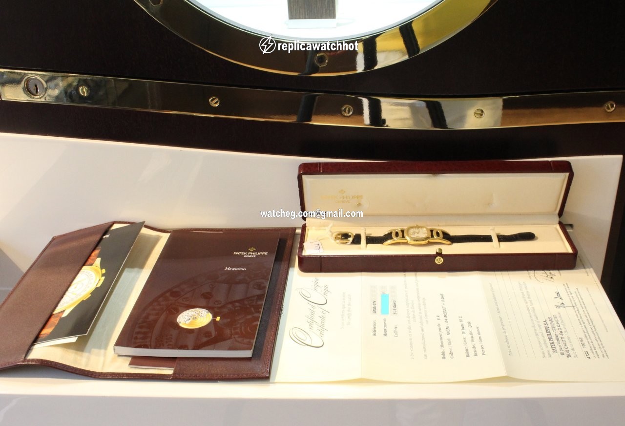 Patek Philippe Golden Ellipse Womens watch Quartz Yellow gold 4830J-014 4