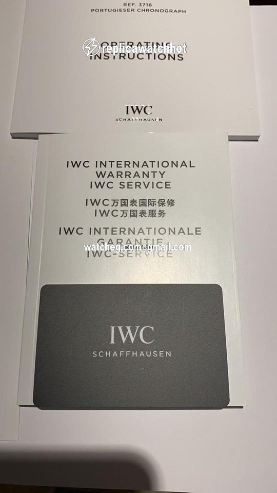 IWC Portuguese Chronograph Mens watch Unisex Automatic Steel IW371605 4