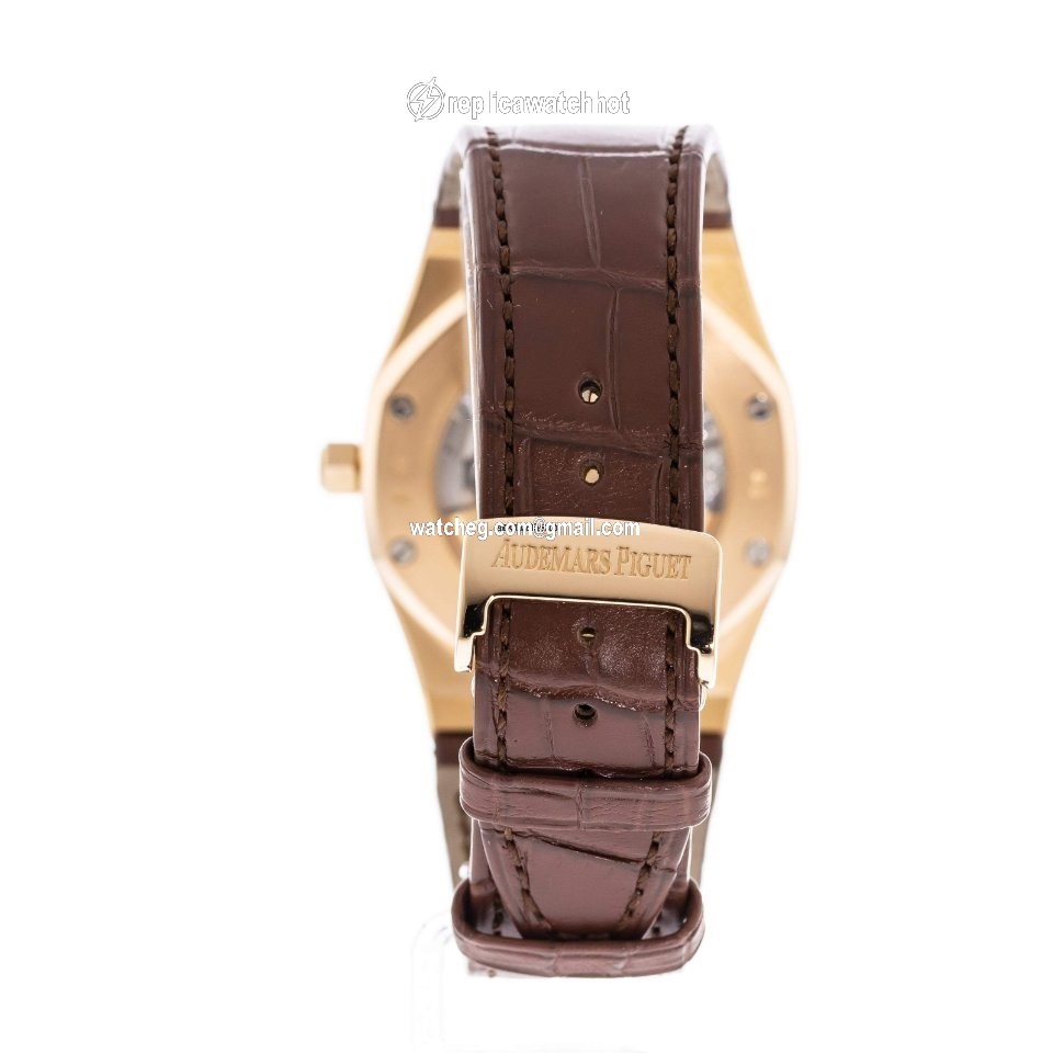 Audemars Piguet Royal Oak Selfwinding Mens watch Unisex Automatic Yellow gold 15300BA.OO.D088CR.01 4