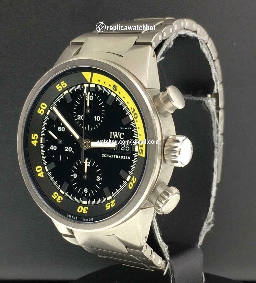 IWC Aquatimer Chronograph Mens watch Unisex Automatic Titanium IW372301 4