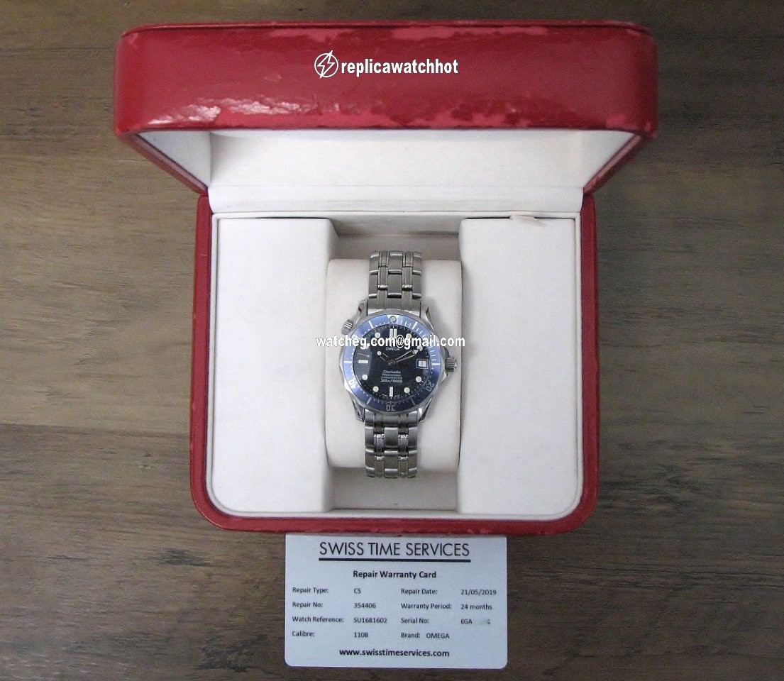 Omega Seamaster Diver 300 M Mens watch Unisex Automatic Steel 2551.80.00 4