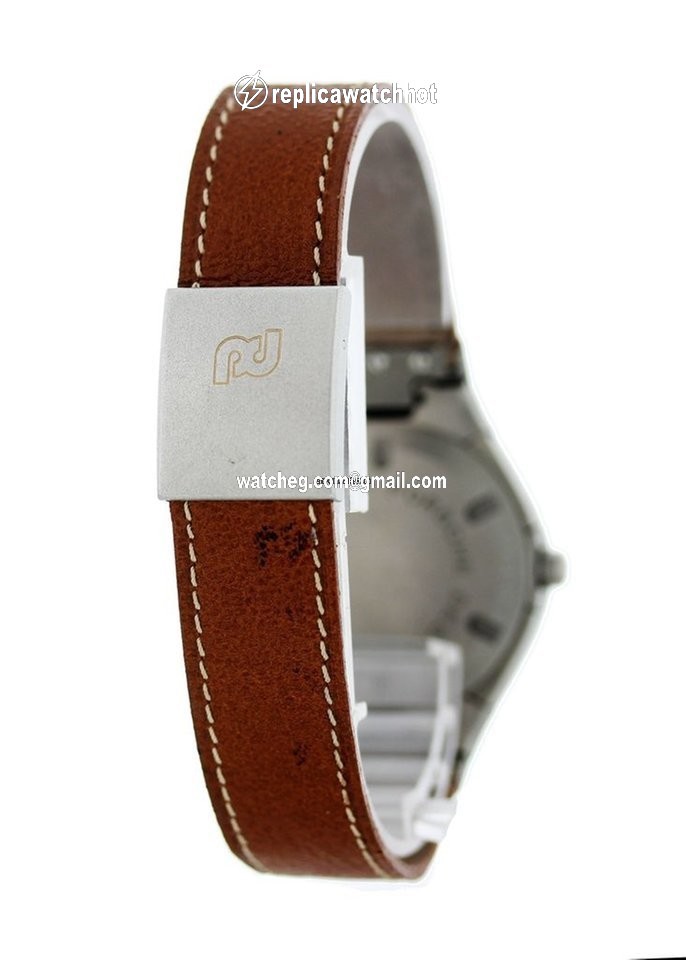 IWC Porsche Design Mens watch Unisex Quartz Titanium IW3743 4