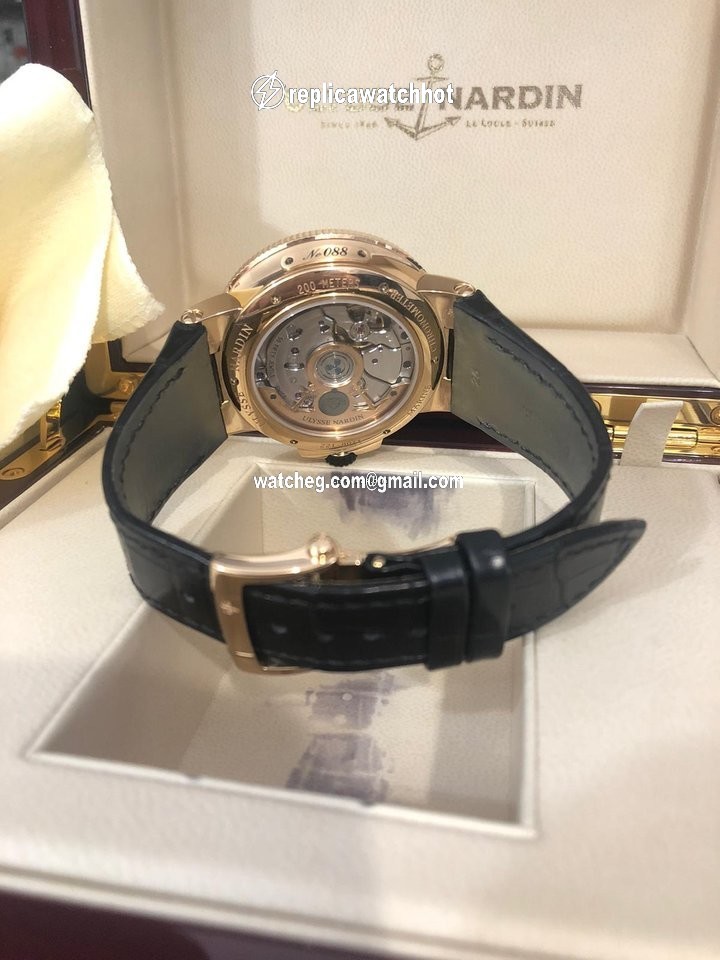 Ulysse Nardin Marine Chronometer Manufacture Mens watch Unisex Automatic Rose gold 1186-122 42 4