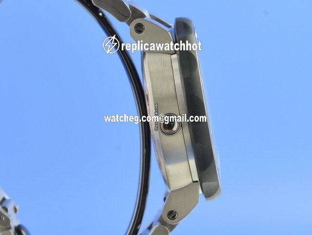 Oris ProDiver Pointer Moon Automatic Titanium 01761 7682 7154 4