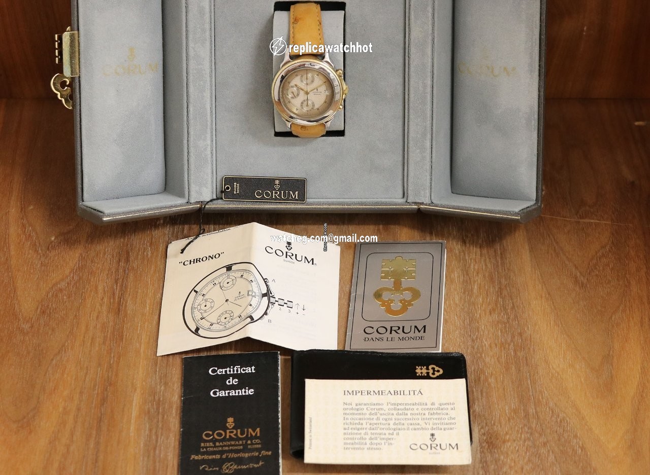 Corum Mens watch Unisex Automatic Gold Steel 77.111.21 4