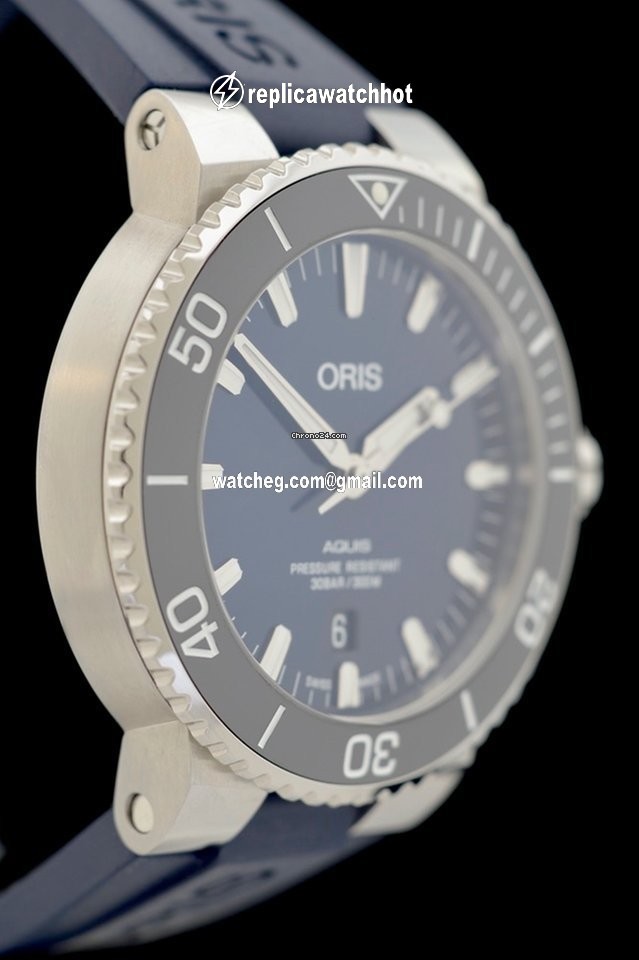 Oris Aquis Mens watch Unisex Automatic Steel 7730 4