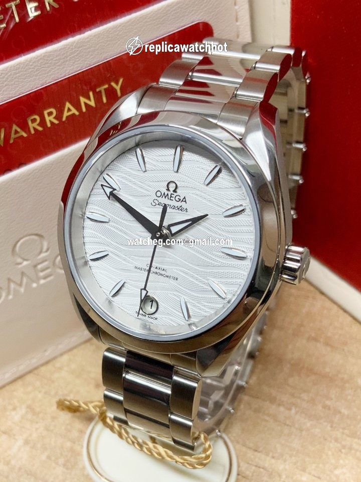 Omega Seamaster Aqua Terra Womens watch Automatic Steel 220.10.34.20.02.002 4
