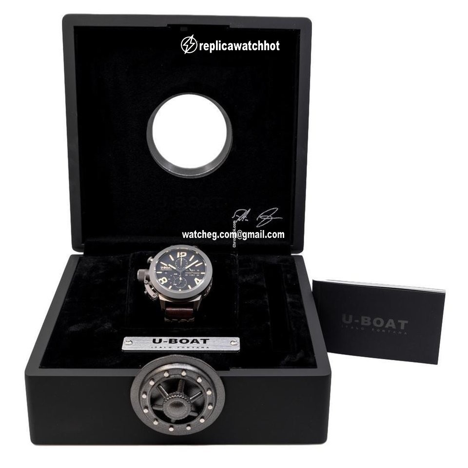 U-Boat Classico Mens watch Unisex Automatic Titanium 8061 4