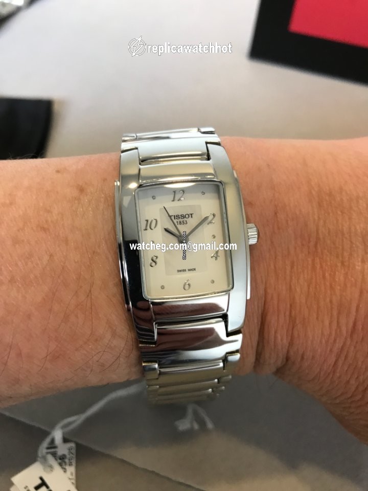 Tissot Womens watch Quartz Steel T0733101111600 4