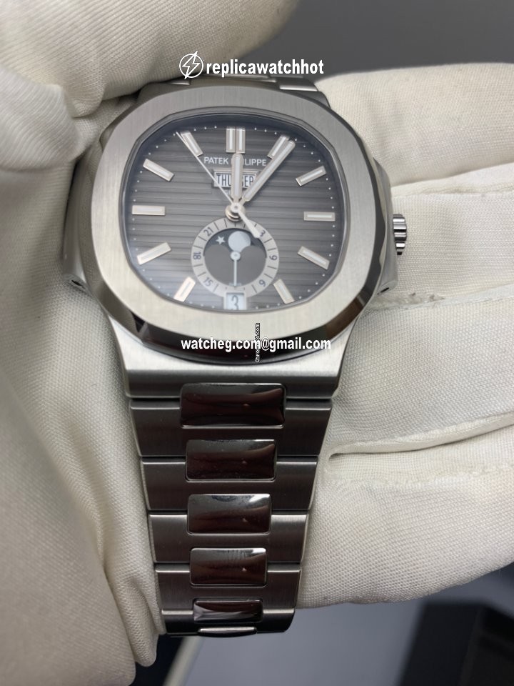 Patek Philippe Nautilus Mens watch Unisex Automatic Steel 5726 1A-001 4