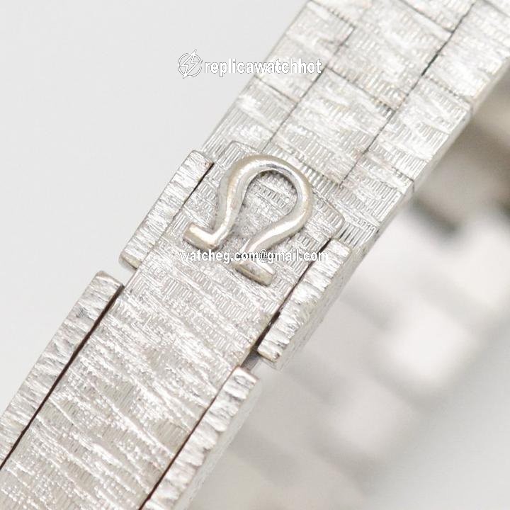 Omega Manual winding 8065 4