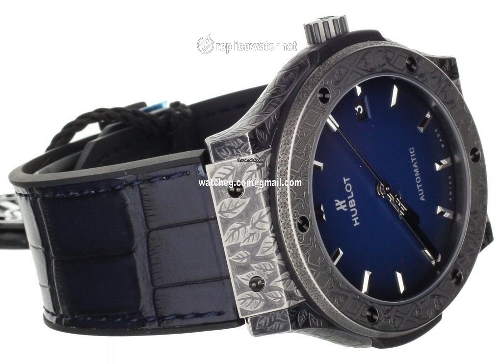 Hublot Classic Fusion 45, 42, 38, 33 mm Mens watch Unisex Automatic Titanium 511.NX.6670.LR.OPX1 4