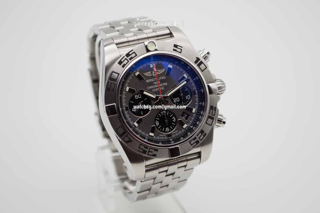 Breitling Chronomat Mens watch Unisex Automatic Steel AB011610 BB08 4