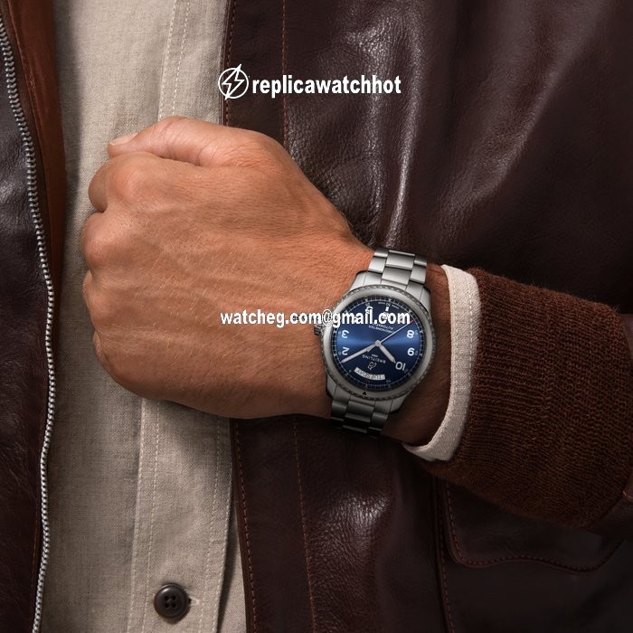Breitling Aviator 8 Mens watch Unisex Automatic Steel A45330101C1A1 4