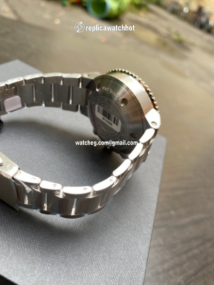 Oris Aquis Chronograph Mens watch Unisex Automatic Steel 01 774 7743 4155-07 8 24 05PEB 4