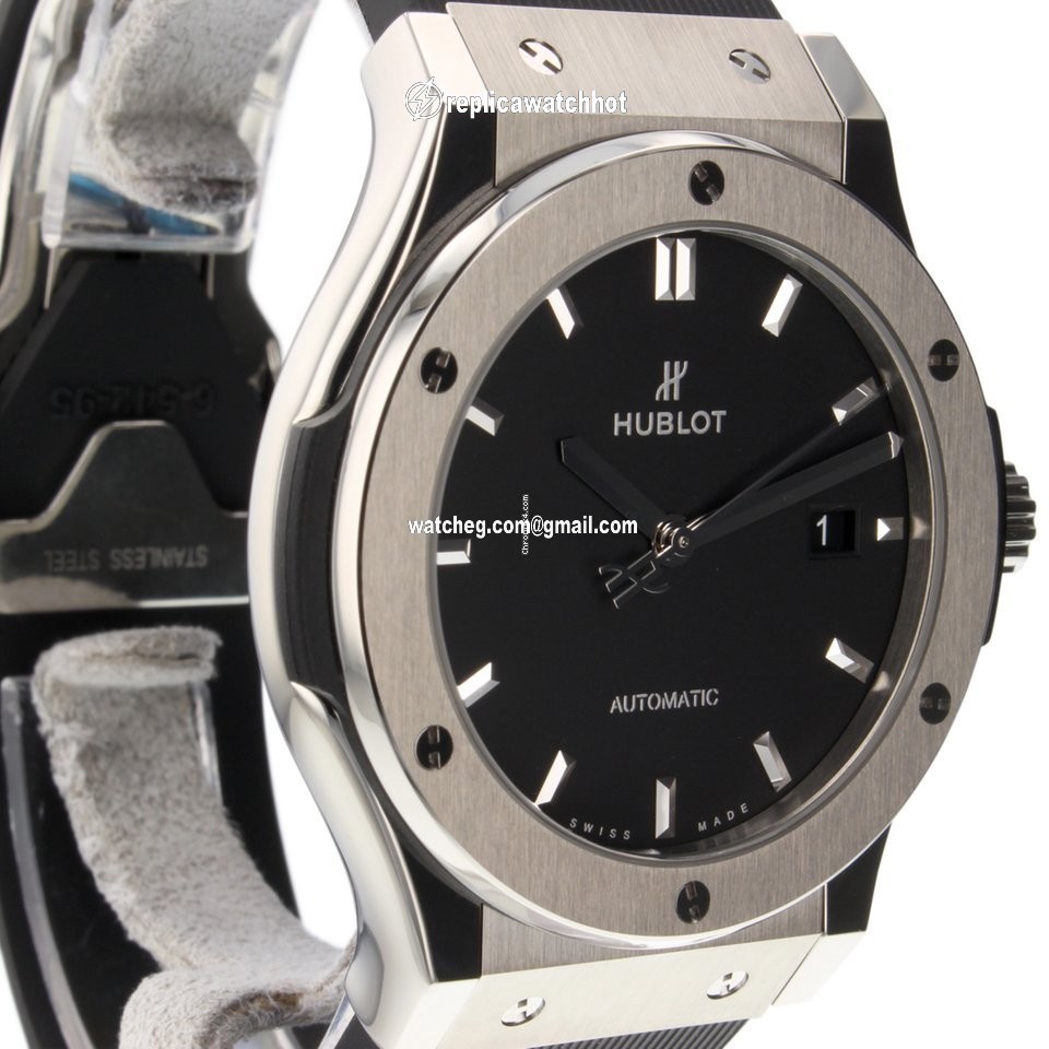 Hublot Classic Fusion 45, 42, 38, 33 mm Mens watch Unisex Automatic Titanium 542NX1171RX 4