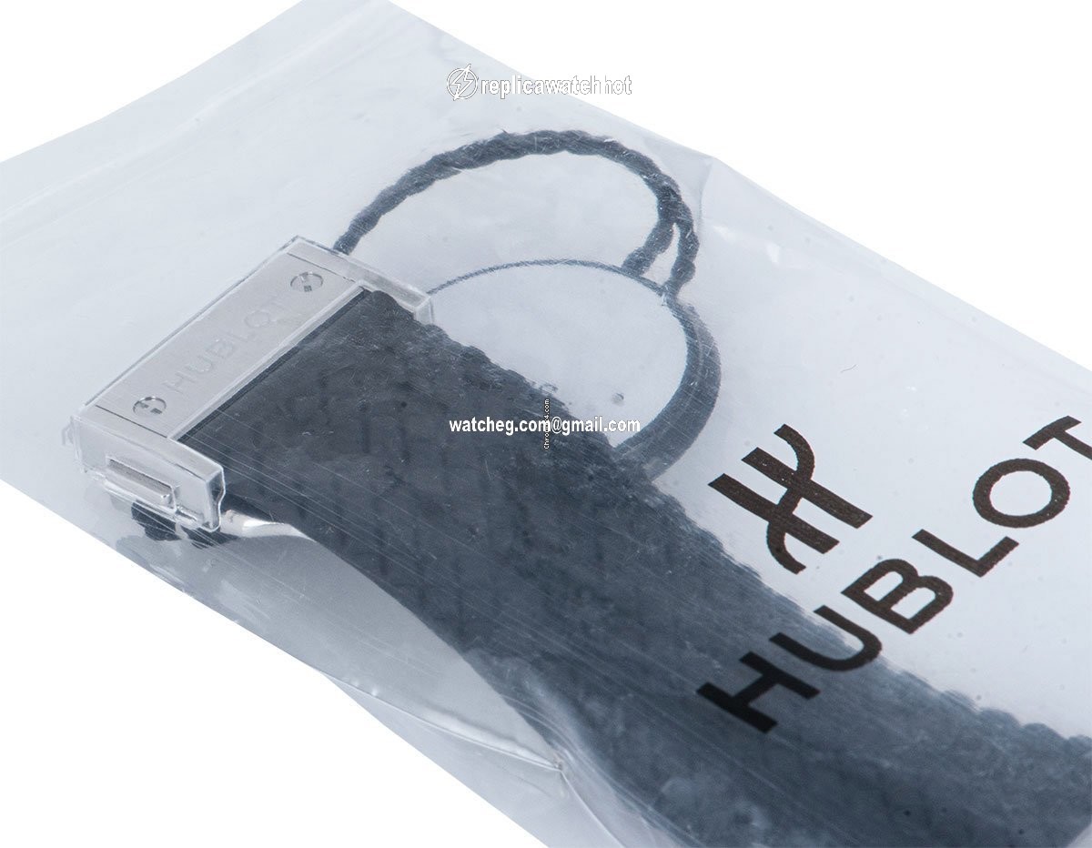 Hublot Big Bang 44 mm Mens watch Unisex Automatic Steel 301.SB.131.RX 4