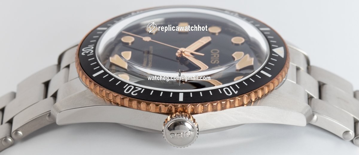 Oris Divers Sixty Five Mens watch Unisex Automatic Steel 01-733-7720-4354-07 8 21 18 4