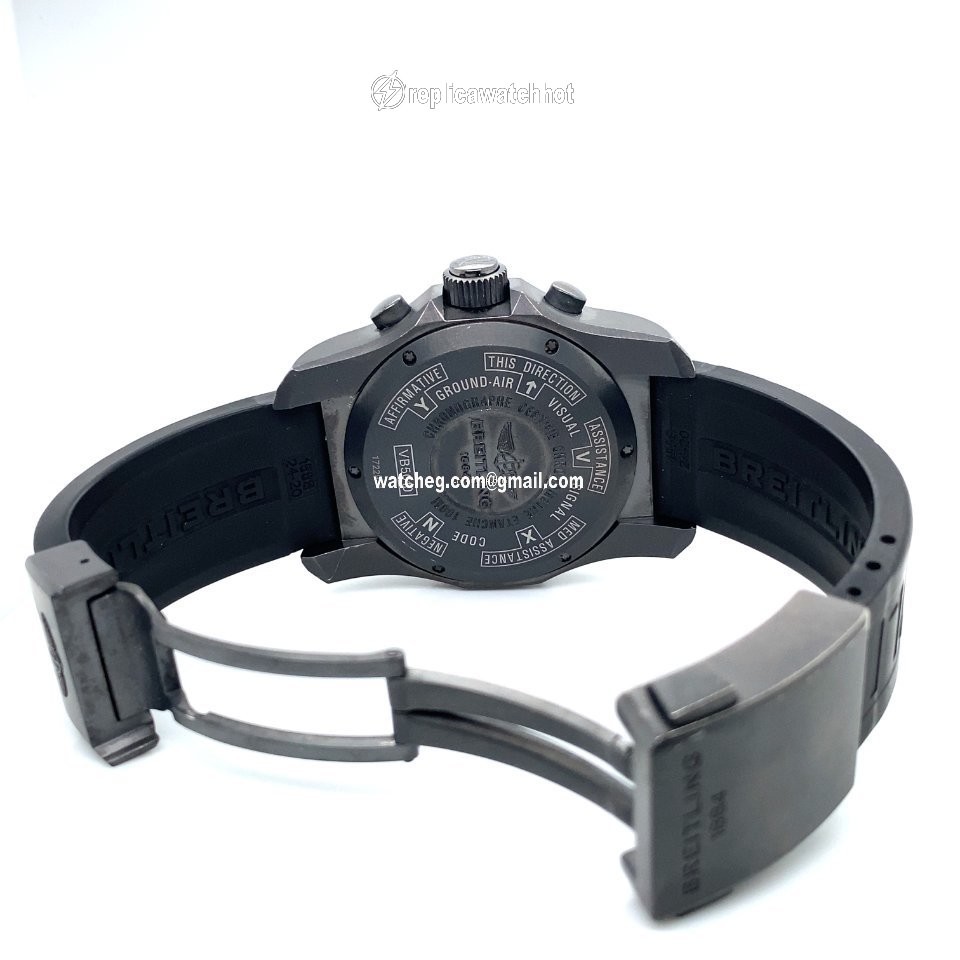 Breitling Cockpit B50 Mens watch Unisex Quartz Titanium VB5010 4