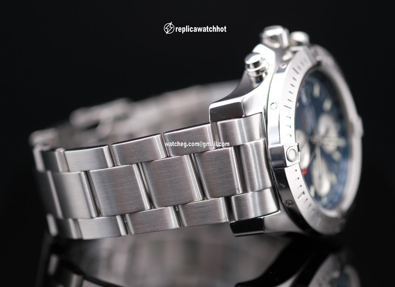Breitling Colt Chronograph Automatic Mens watch Unisex Automatic Steel A1338811.C914.173A 4