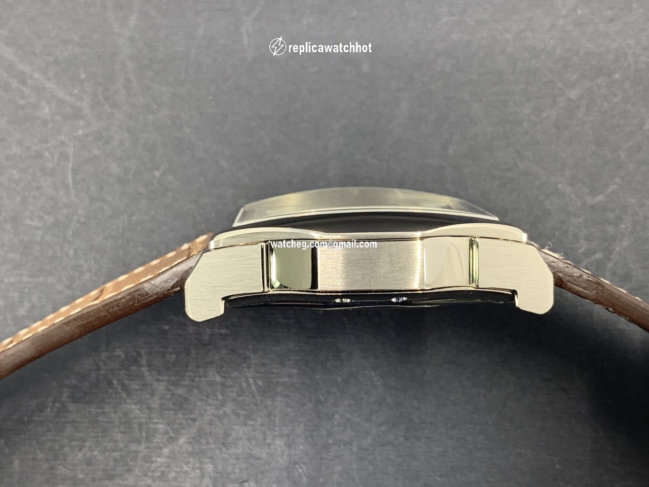 IWC Da Vinci Chronograph Automatic White gold IW376417 4