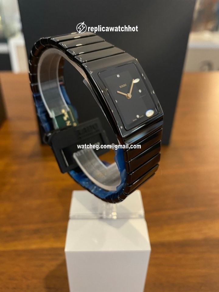 Rado Ceramica Womens watch Quartz Ceramic R21702722 4