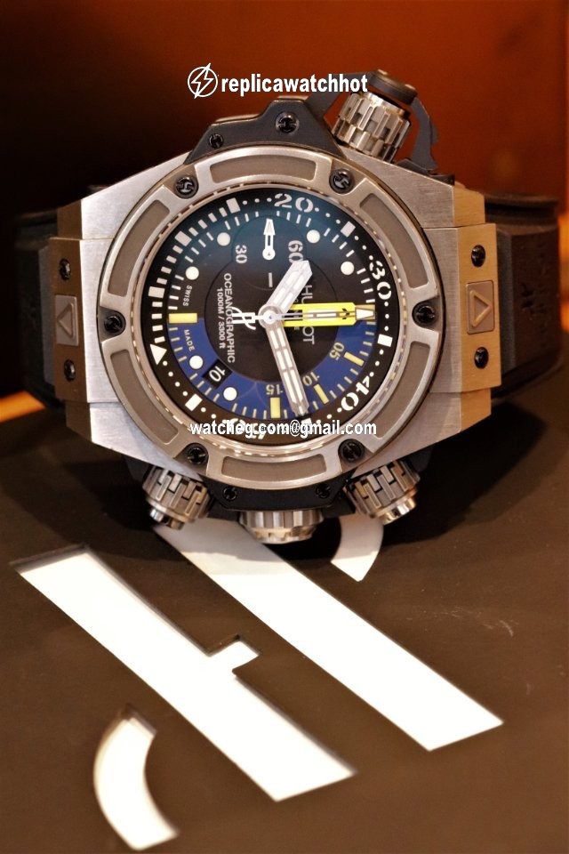 Hublot King Power Mens watch Unisex Automatic Titanium 73.NX.1127.RX 4